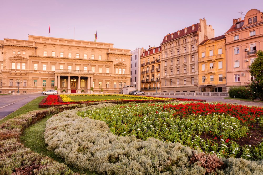 palazzo stari dvor belgrado serbia
